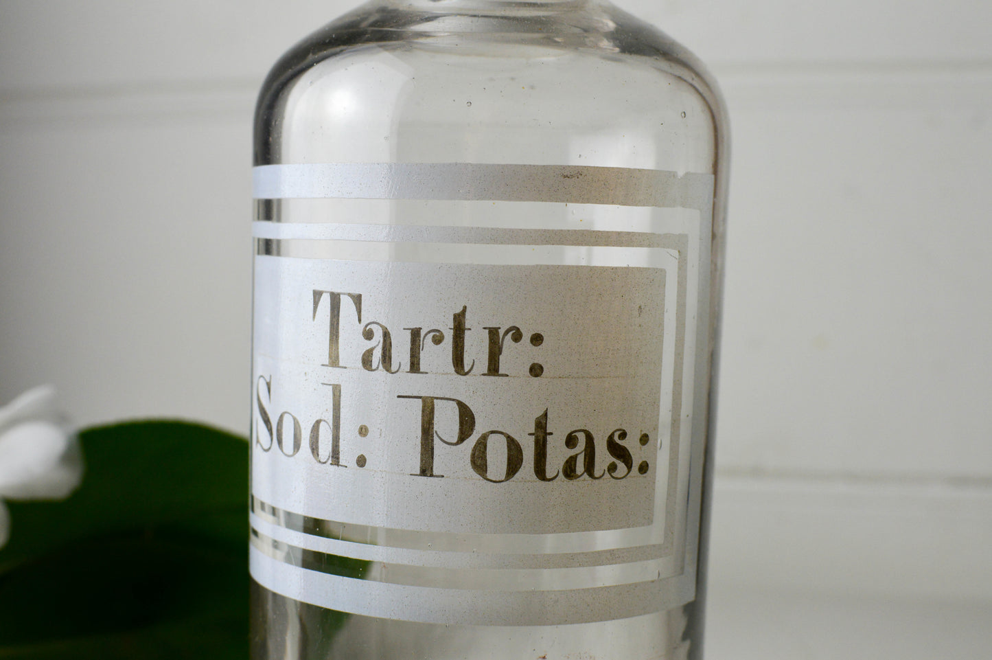 French Antique Glass Pharmacy Jar, Bottle, ‘Tartr Sod:Postas’, Vase